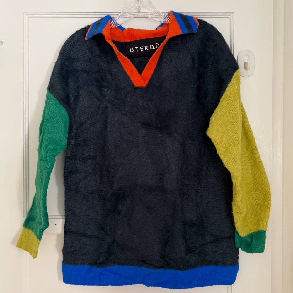 Uterque Colorful V Neck Sweater
